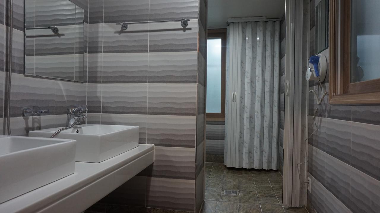 Sh Guesthouse Chuncheon Bagian luar foto